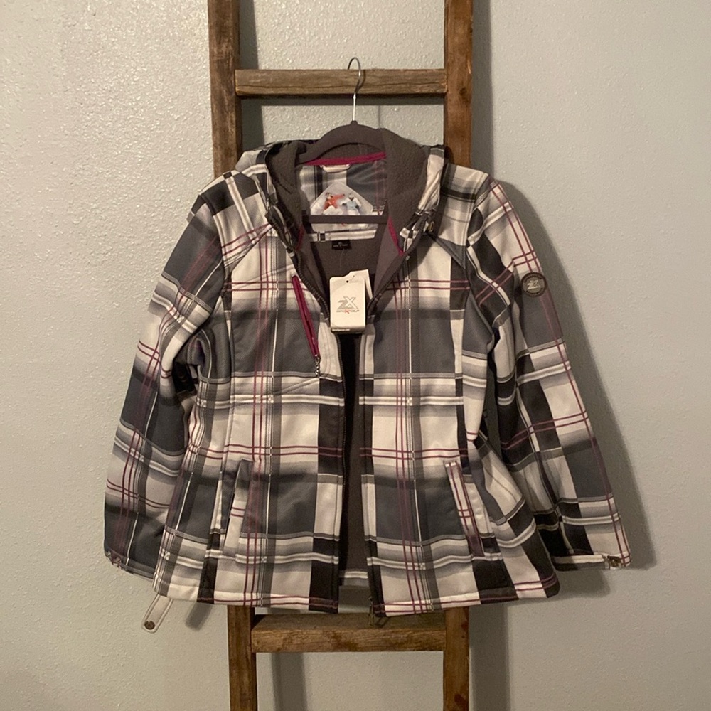 Women’s snow jacket